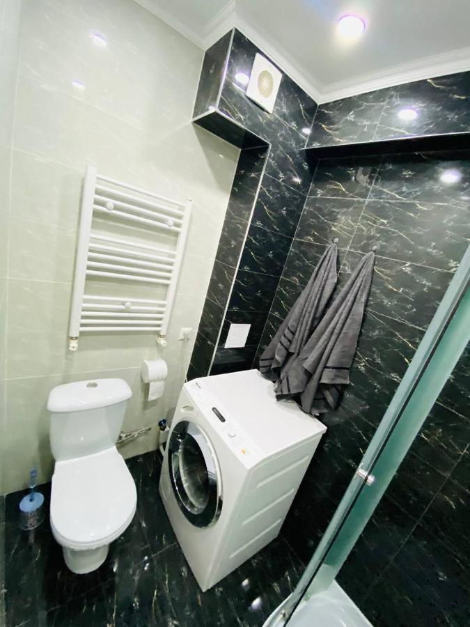 Central Eco View Apartment Chisinau Bagian luar foto