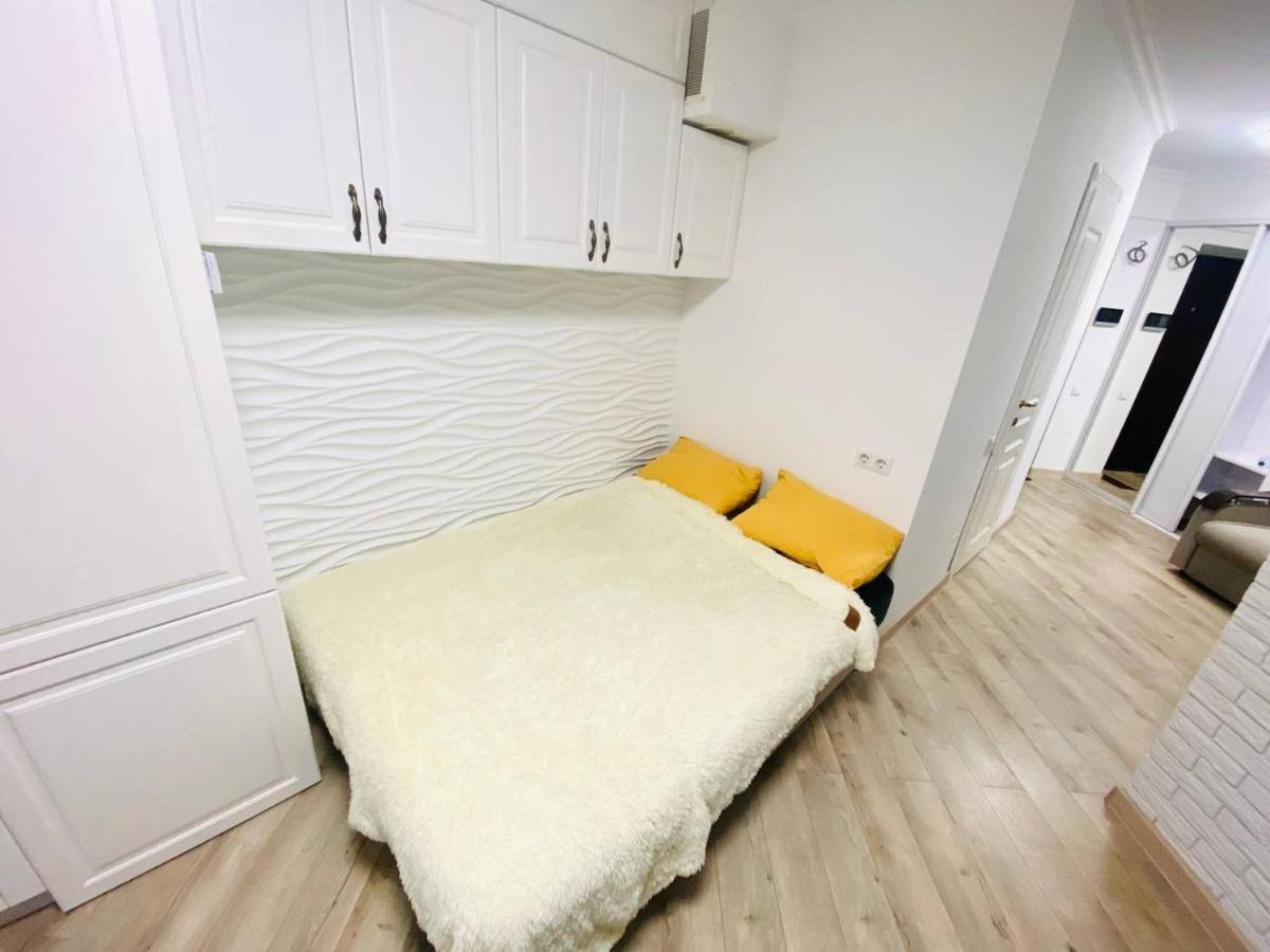 Central Eco View Apartment Chisinau Bagian luar foto