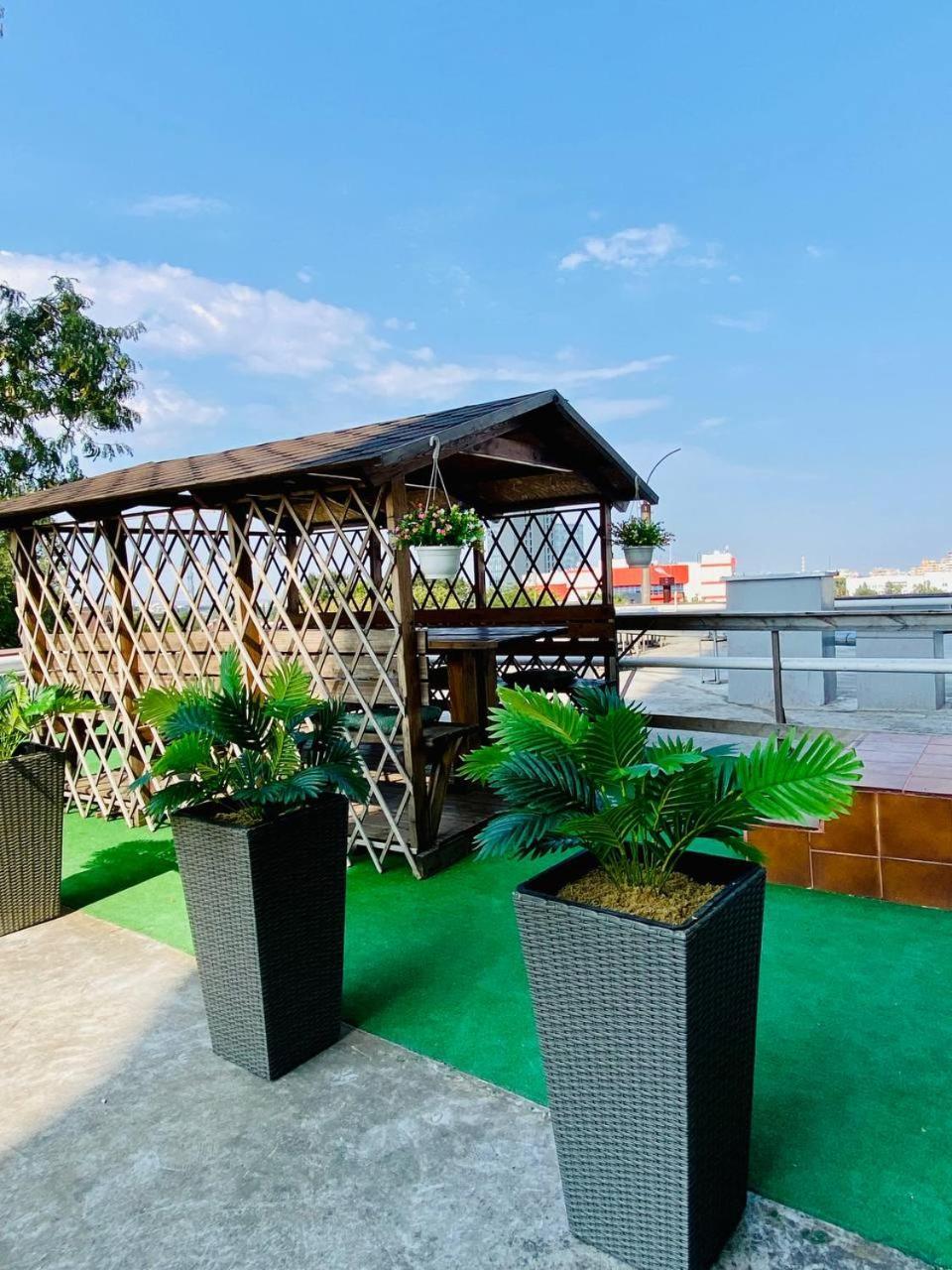 Central Eco View Apartment Chisinau Bagian luar foto