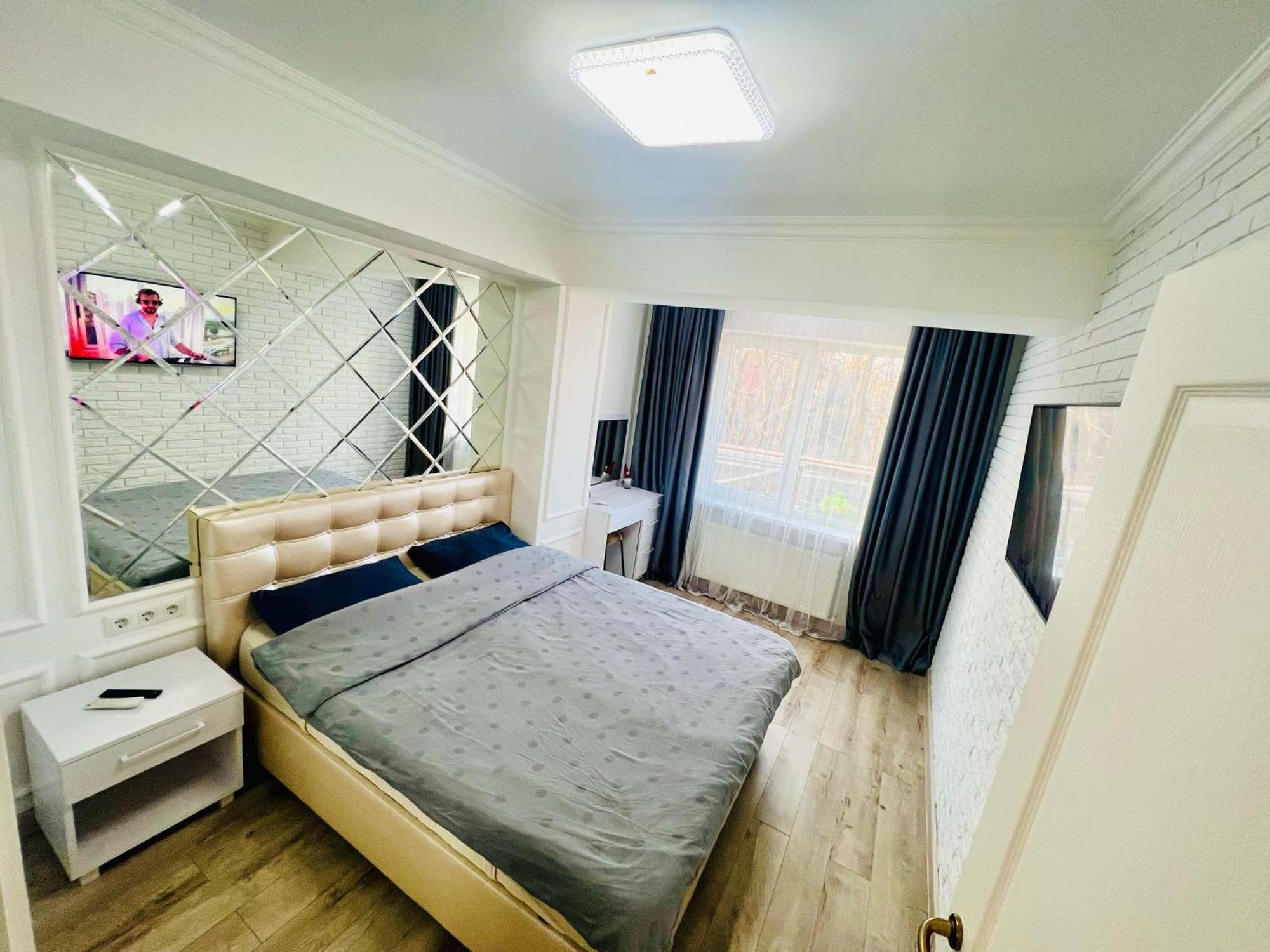 Central Eco View Apartment Chisinau Bagian luar foto